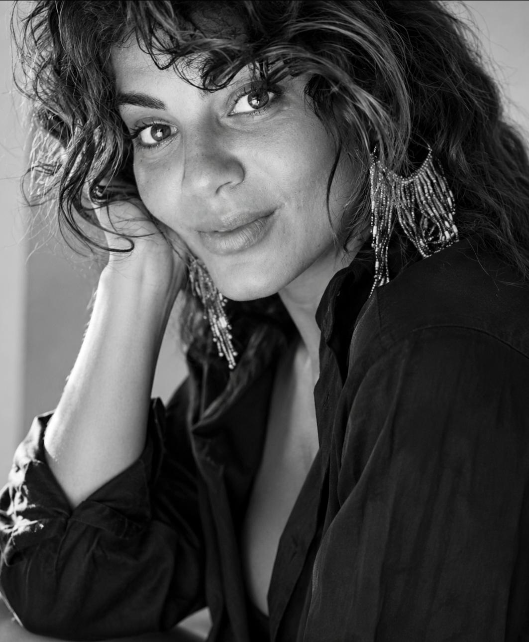 LUMOIR studio portrait